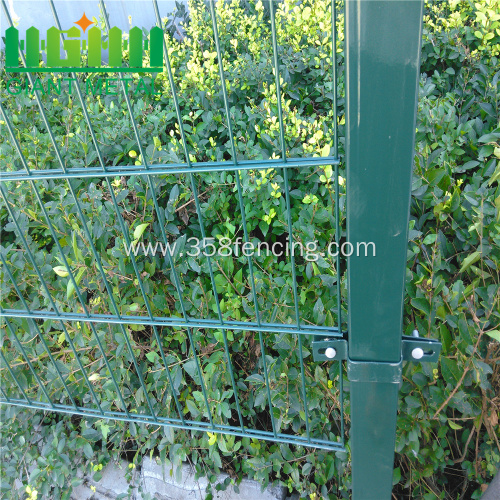 Square Post PVC Wire Mesh Fencing